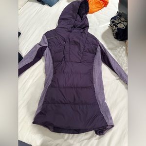 Purple lululemon running jacket size 4 basically brand new perfect condition